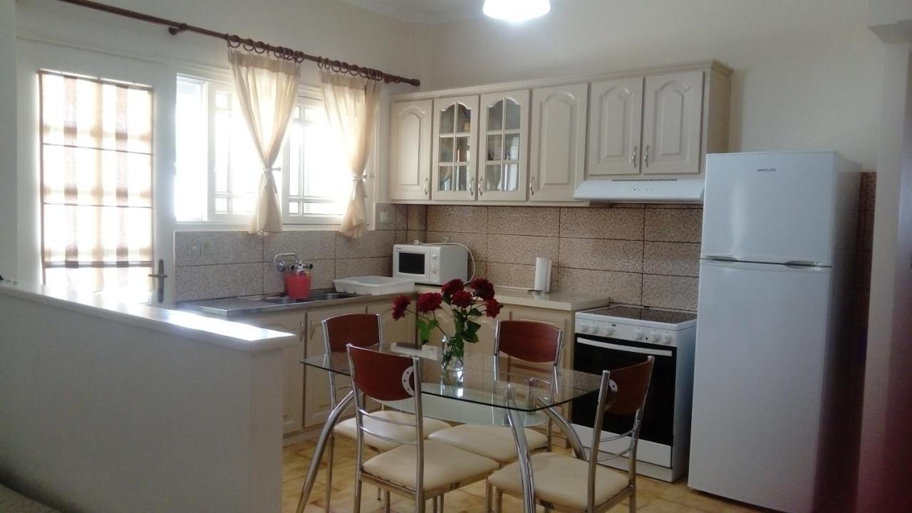Manousos Apartment Lefkáda Zewnętrze zdjęcie